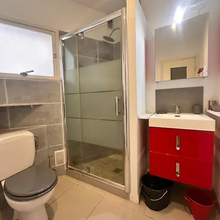 Appartement Avec Cour Interieure - Proche De La Le Grau-du-Roi